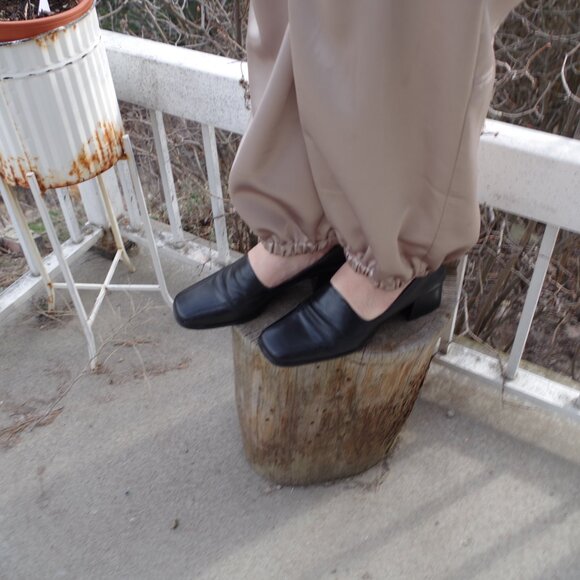 Black Ladies Loafers Made In Brazil - Picture 4 of 7